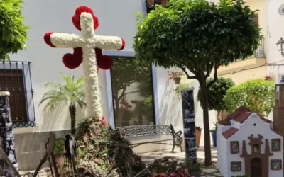 Cruces de Mayo Estepona 2024: tradición y concurso.