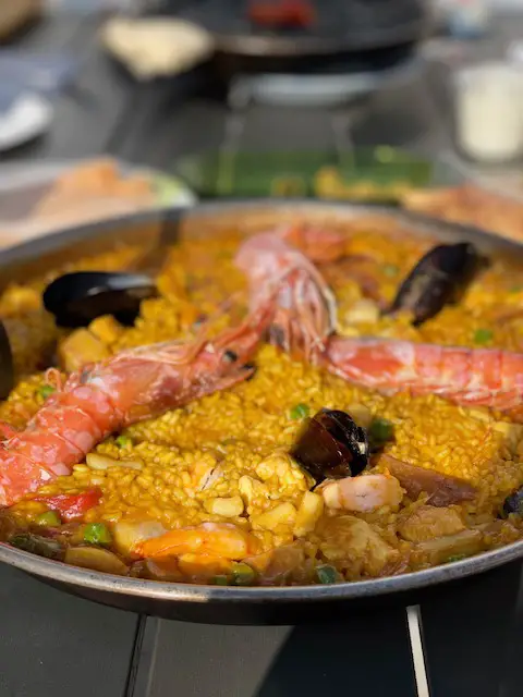Where to eat the best paella in Estepona?