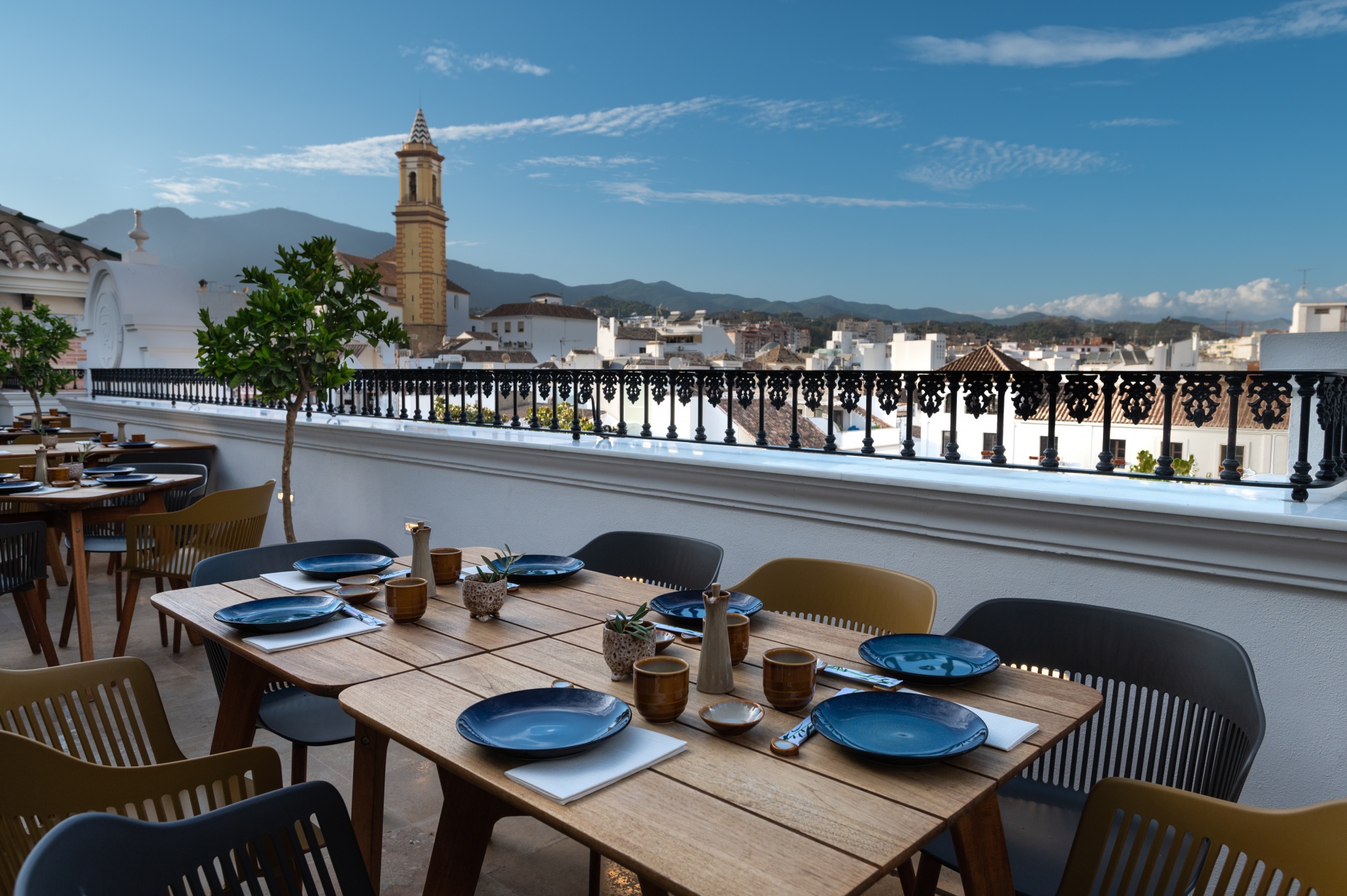 Rooftop Bar Bermeja Views for a cocktail with panoramic views of Estepona